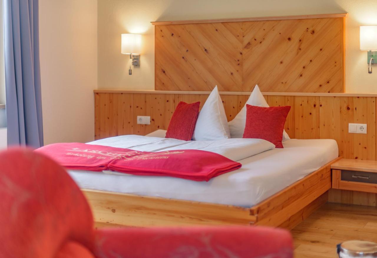 Hotel Laerchenhof Ramsau am Dachstein Extérieur photo